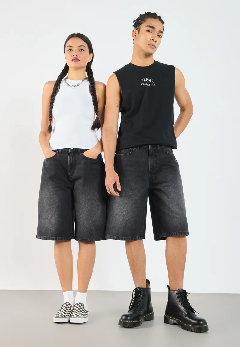 Short Denim