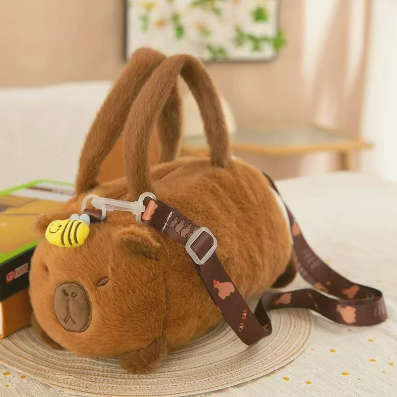 Cartera Peluche Capybara